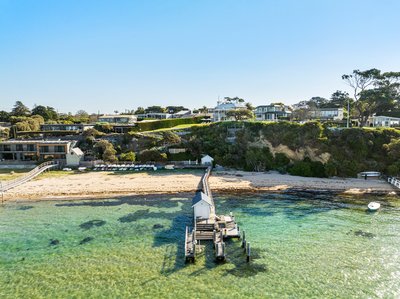 Sorrento Clifftop Beach